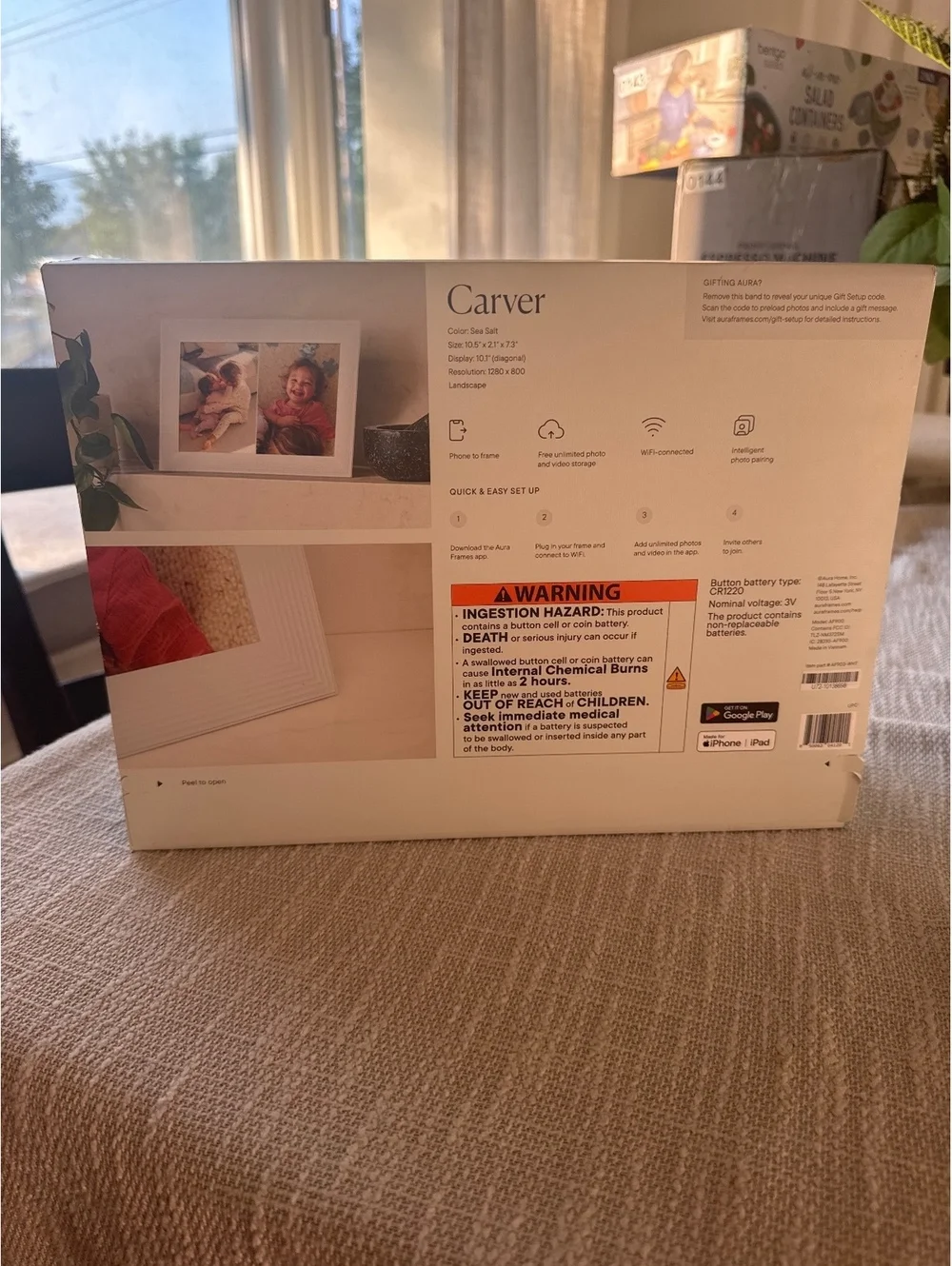 Aura Carver Digital Picture Frame 10.1